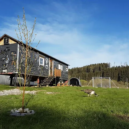 Gæstehus Living Legends - Tiny House Auf Den Wiesen Der Edermuehle Grosspertholz