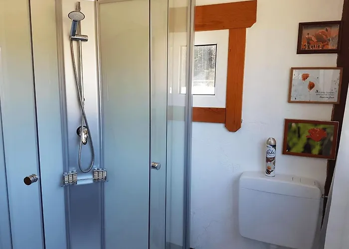 Living Legends - Tiny House Auf Den Wiesen Der Edermuehle