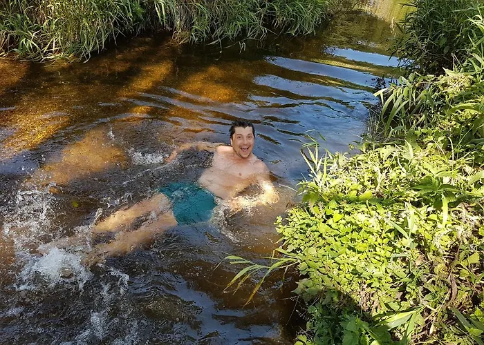 Living Legends - Tiny House Auf Den Wiesen Der Edermuehle בית הארחה Grosspertholz